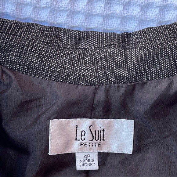 Le Suit Petite Size:4P Brown Short Blazer - Picture 11 of 12